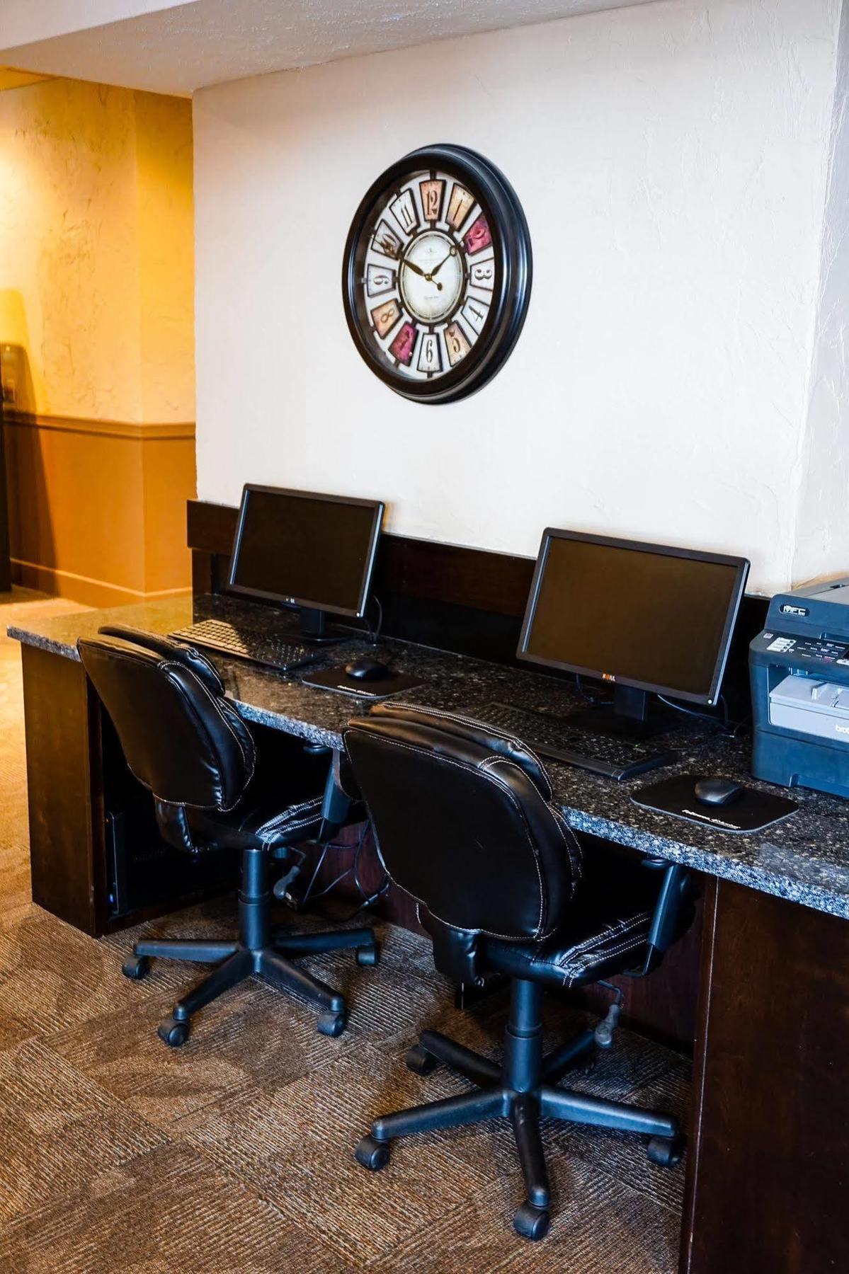 Boarders Inn & Suites By Cobblestone Hotels - Grand Island Luaran gambar